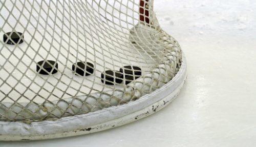 ESV Kaufbeuren erwartet die DEG – Traditionsduell in der Wertachstadt