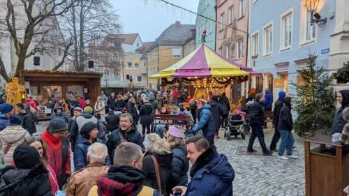 Kaufbeurer Weihnachtsmarkts seit Freitagabend eröffnet – es folgenden festliche Wochen voller Highlights