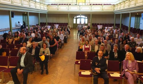 Einbürgerungsfeier 2025 im Stadtsaal Kaufbeuren