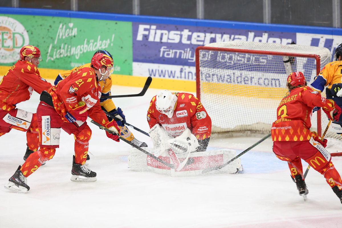 ESVK verliert Heimspiel gegen Lausitzer Füchse im Penaltyschießen