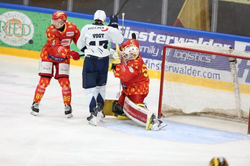 ESVK verpasst Wende: Heimniederlage gegen die Blue Devils Weiden