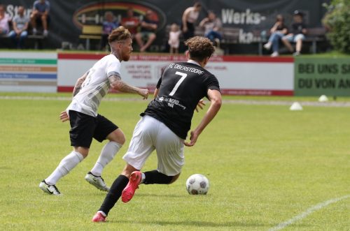 Letztes Heimspiel vor der Winterpause: BSK muss gegen Spitzenreiter Oberstdorf ran