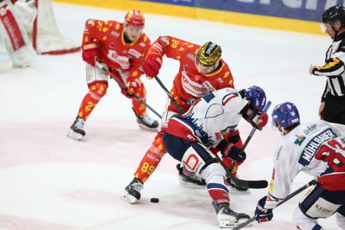 Im Heimspiel gegen den EHC Freiburg hat der ESVK seine Niederlagenserie beendet. Foto: Benjamin Lahr