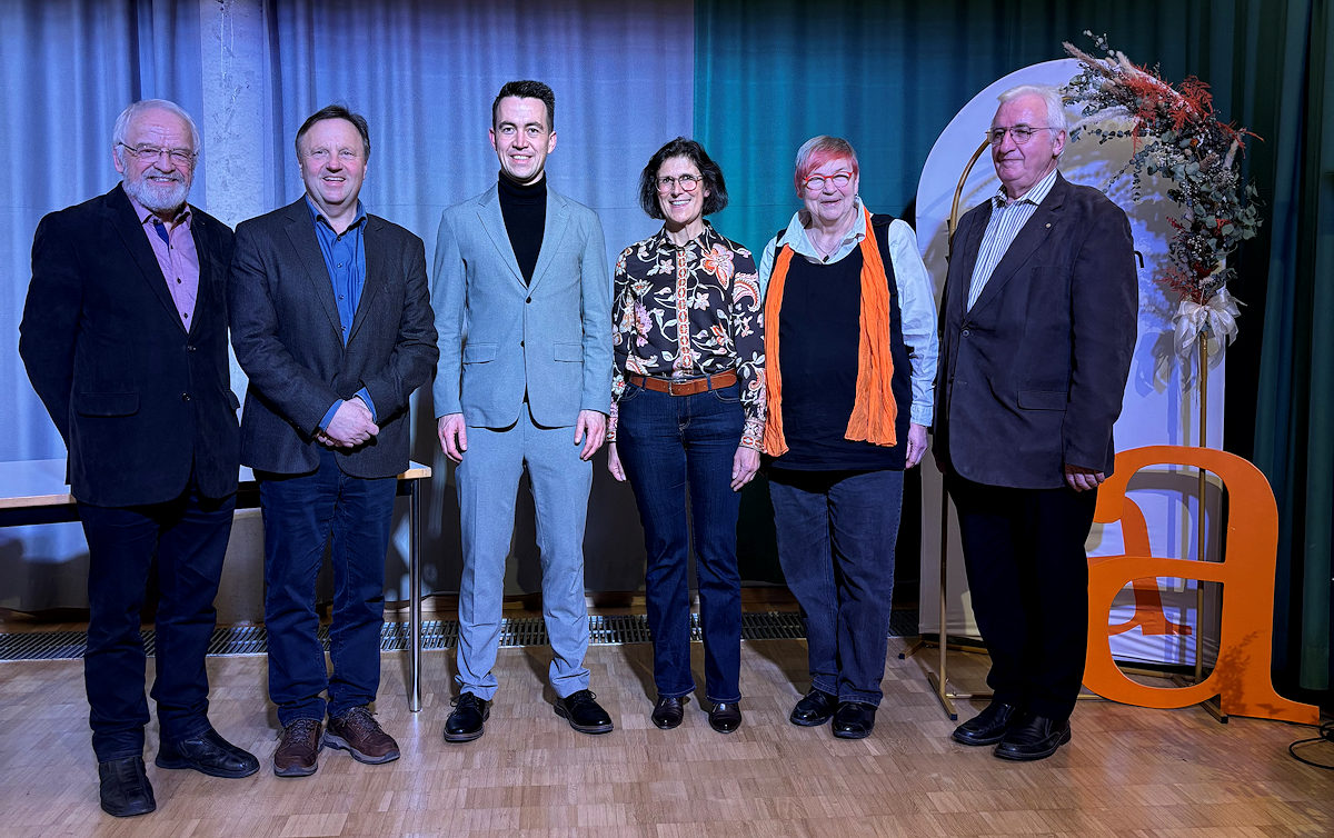 Kommunalrecht verständlich erklärt: Vortrag in Kaufbeuren stößt auf breites Interesse