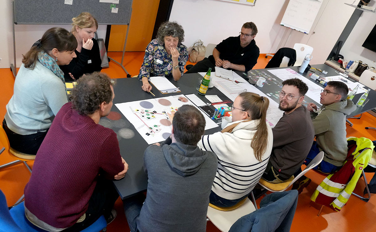 Gemeinsam gestalten: Wertachtal-Werkstätten planen Innenhof der Zukunft mit partizipativem Workshop