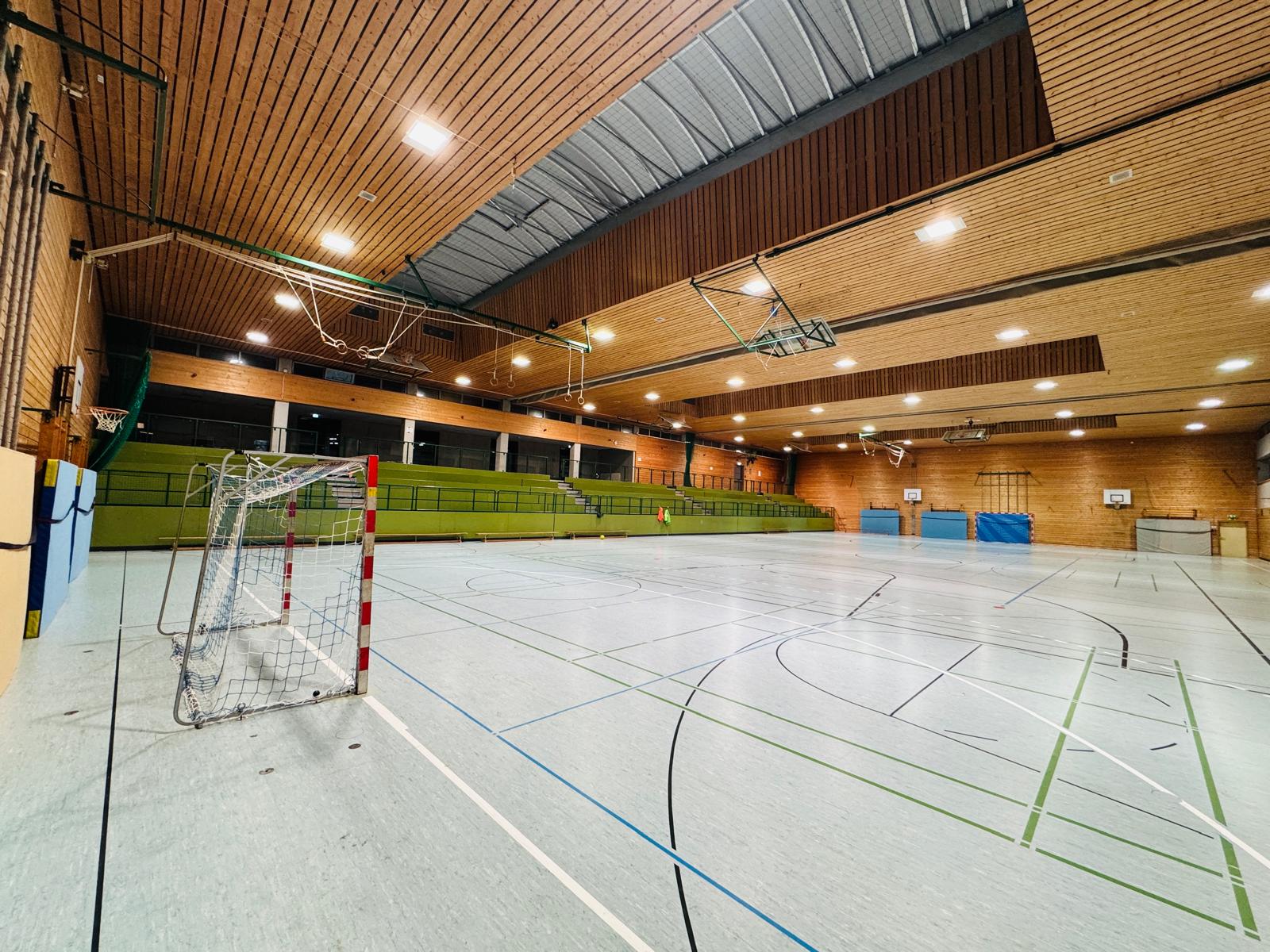 Nachwuchsfußball satt am Samstag in der Neugablonzer Dreifachturnhalle