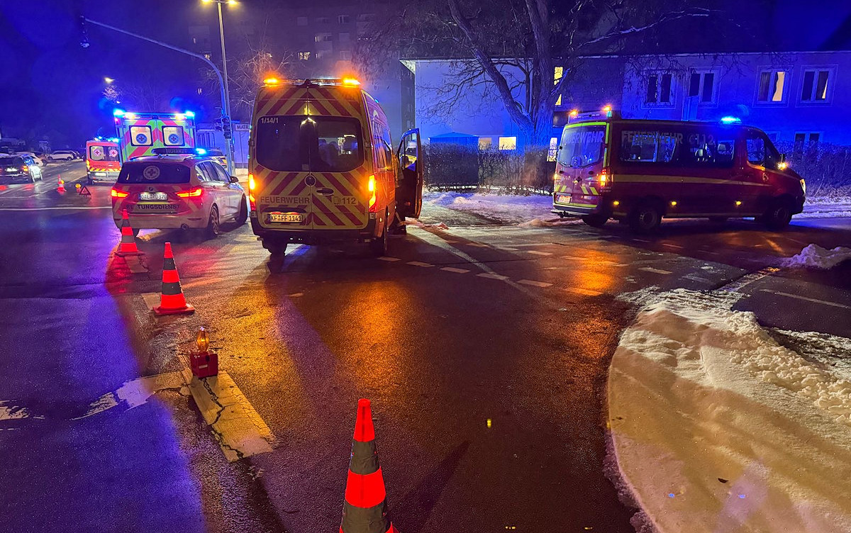 Zwei Einsätze der Feuerwehr in Kaufbeuren: Unklarer Geruch und Aufzug-Notfall