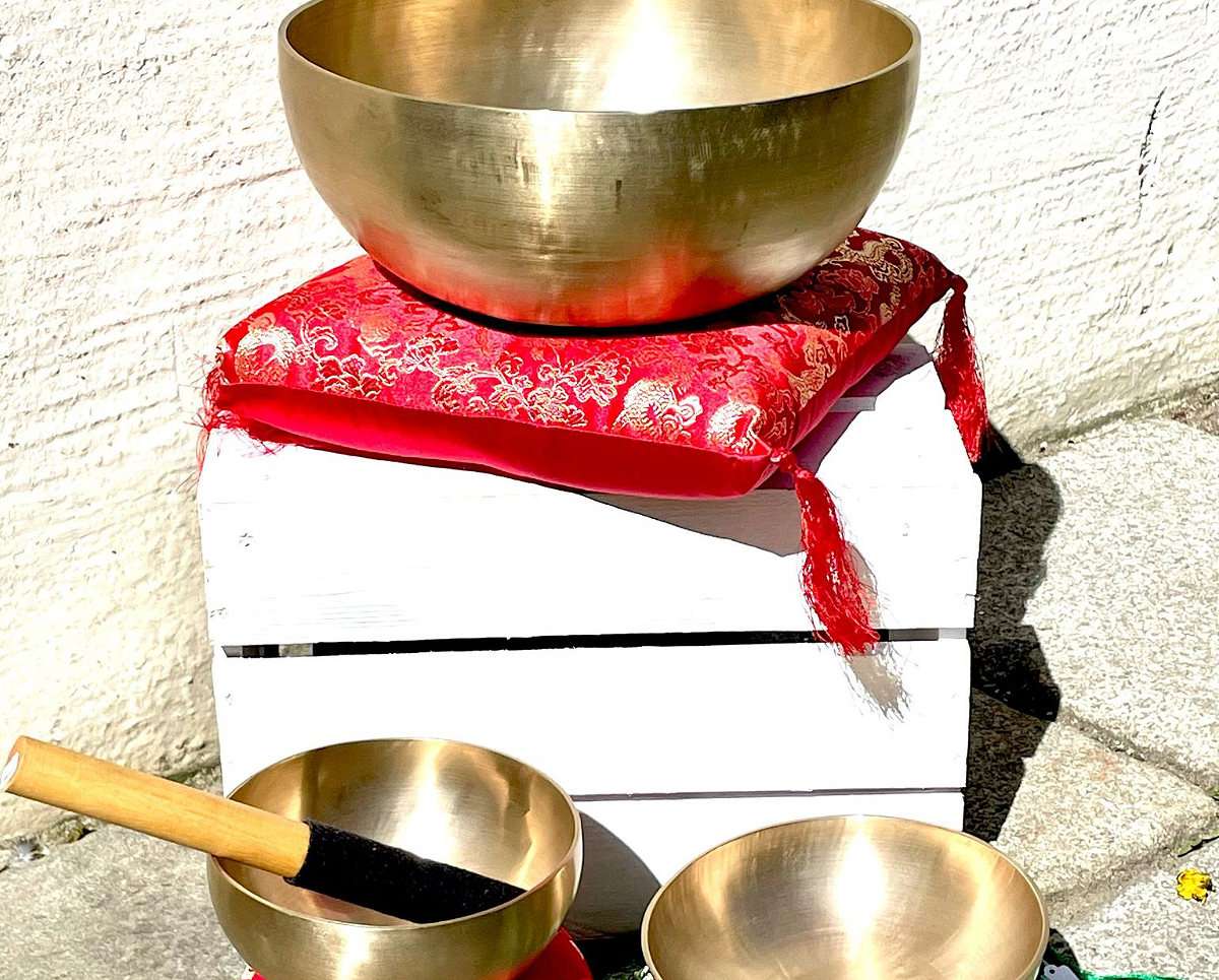 Neues aus dem Weltladen Kaufbeuren: Klangschalen und Zubehör