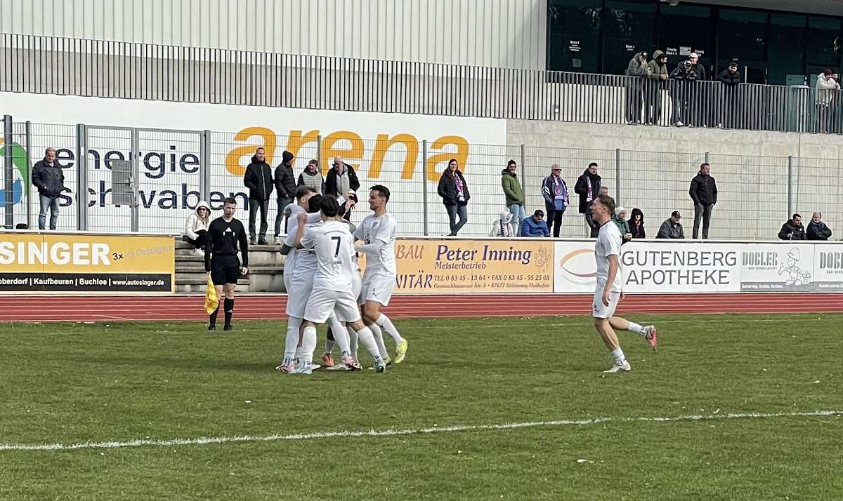 SVK meldet sich zurück – Heimsieg gegen Königsbrunn mit bitterem Beigeschmack