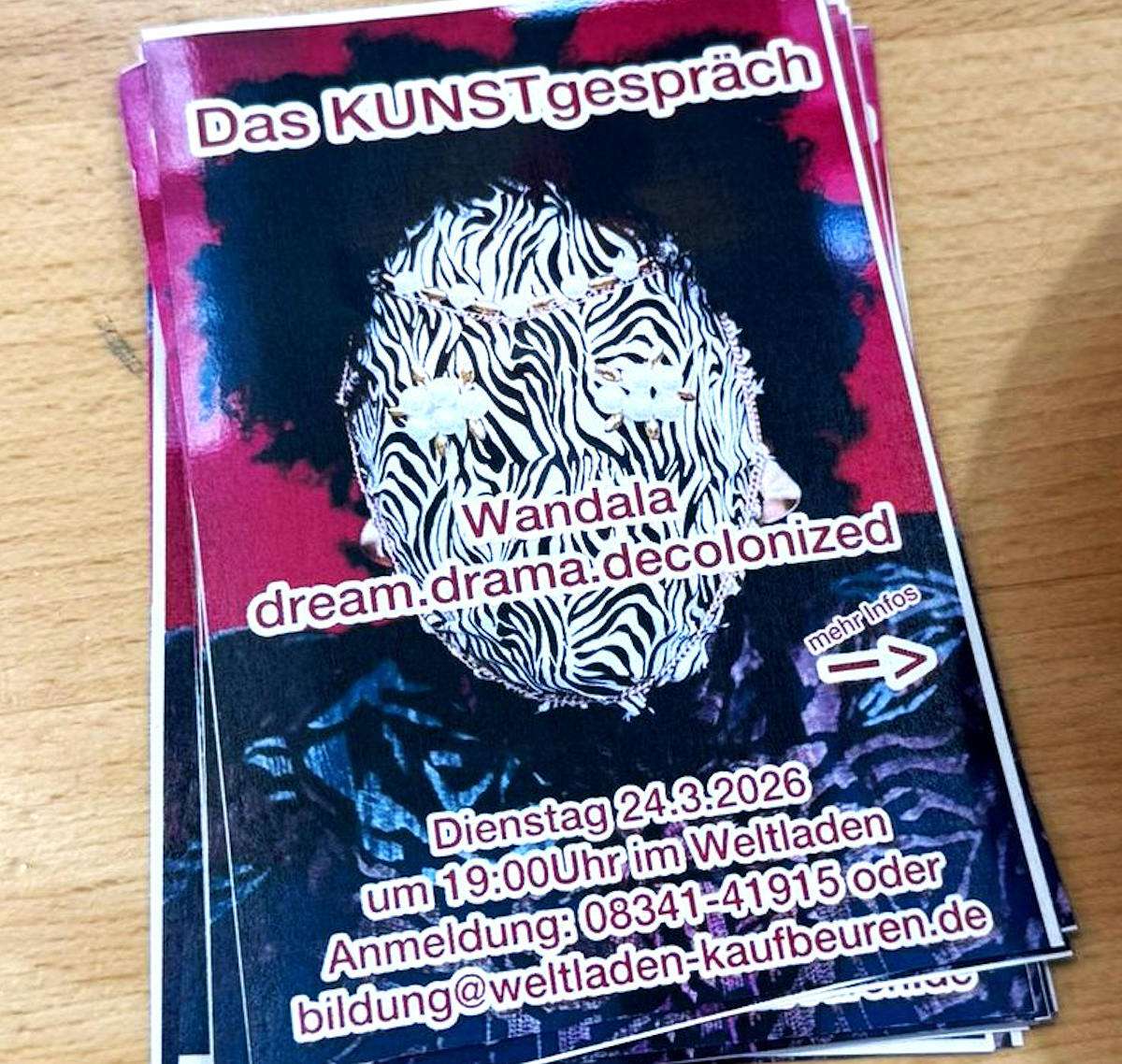 Kunstgespräch im Weltladen Kaufbeuren am 24.03.26: Sehen. Zuhören. Hinterfragen.