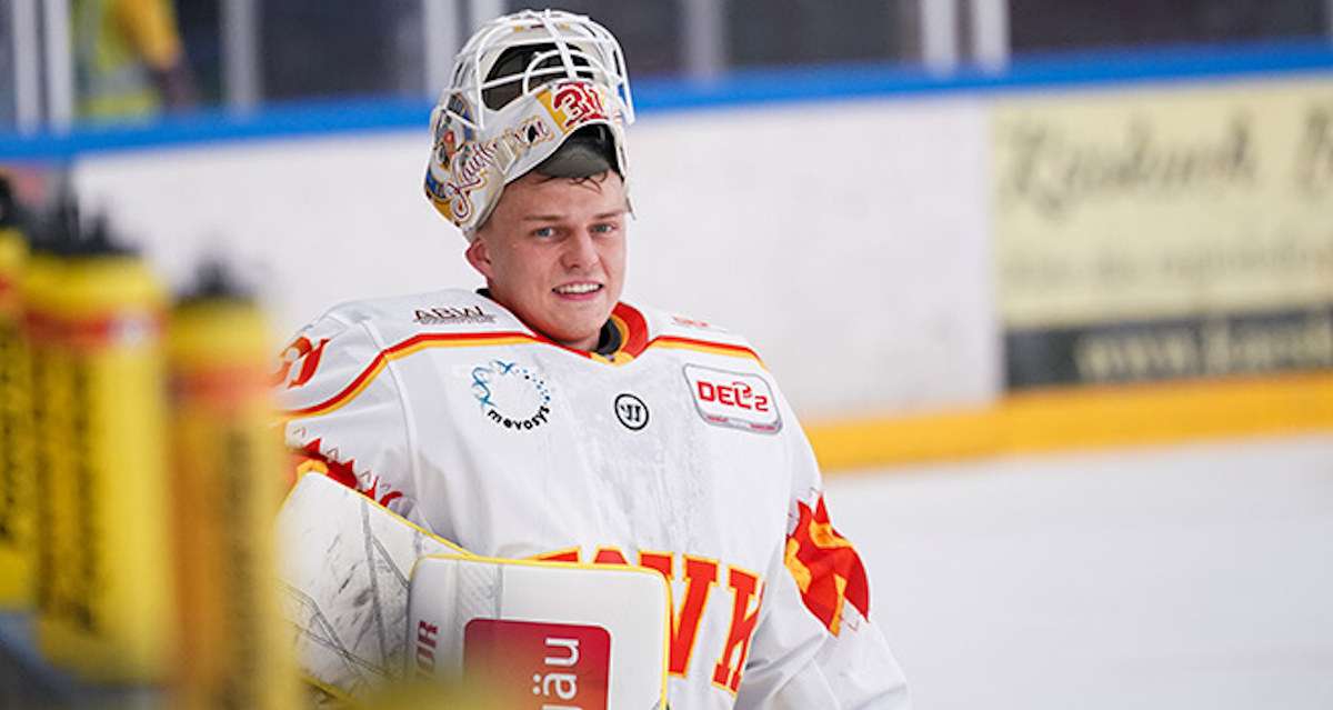 ESV Kaufbeuren verlängert mit Torhüter Rihards Babulis