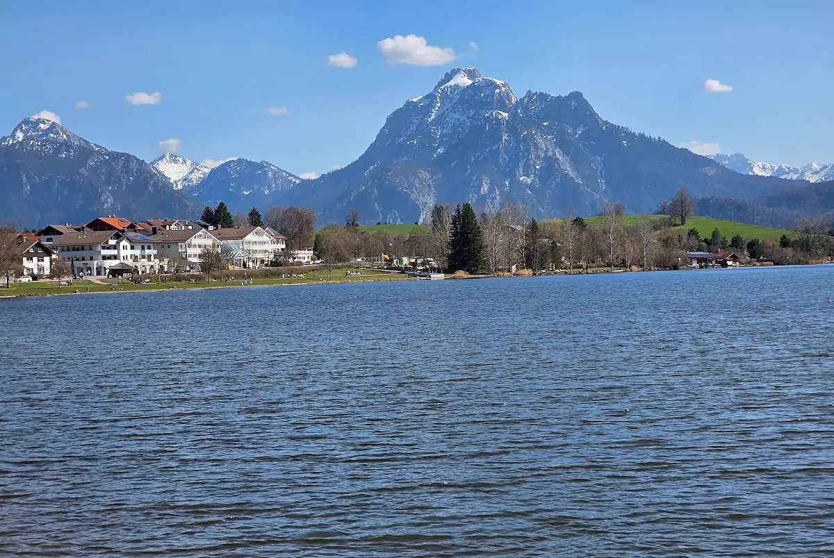 Wasserwacht Bayern warnt eindringlich vor Gefahren zum Start der Badesaison