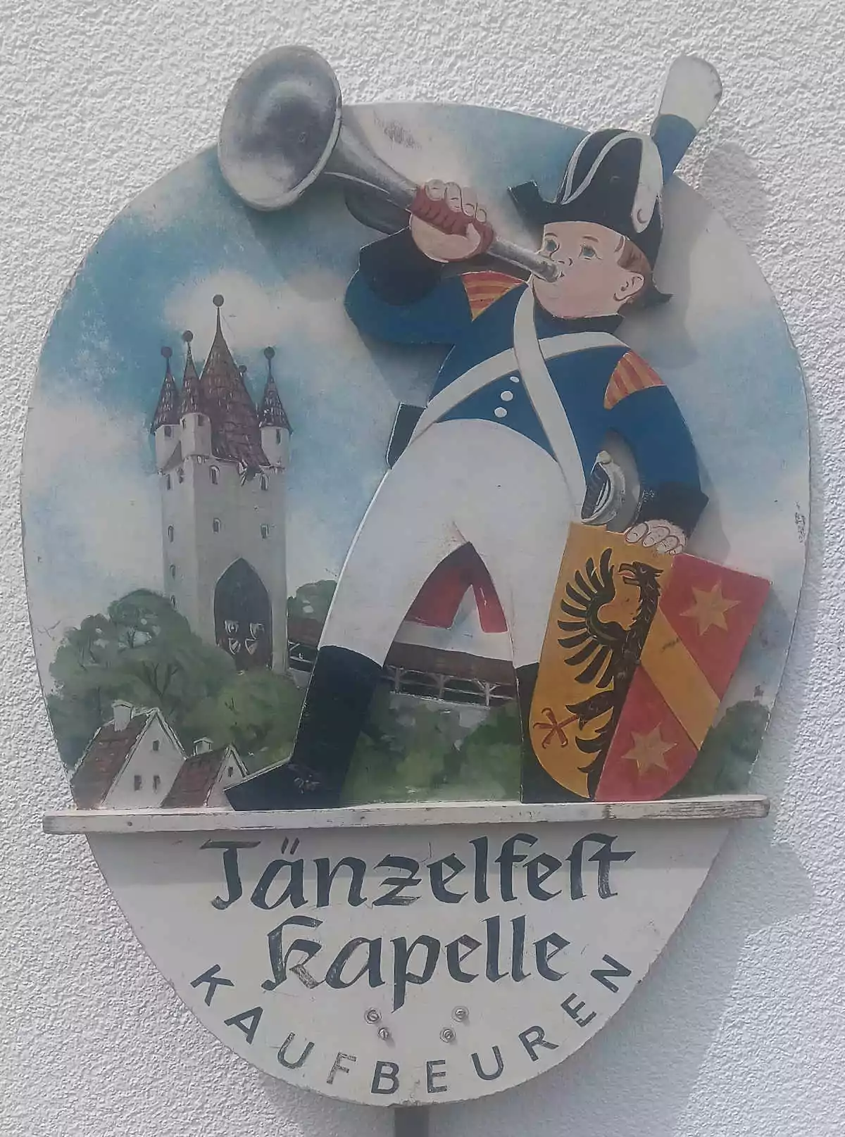 Verschollene Tafel kehrt beim Ehemaligenzapfenstreich ins Rampenlicht zurück