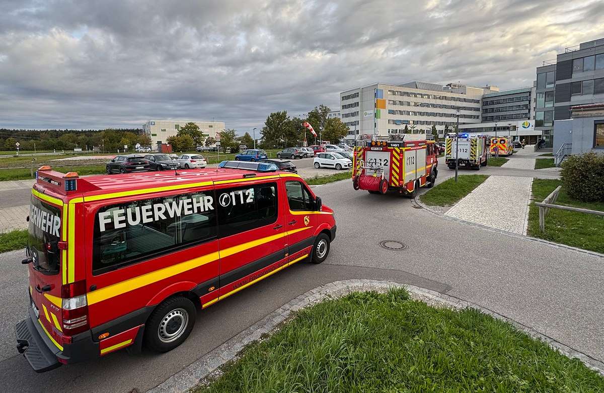Angebrannte Speisereste lösen Feuerwehreinsatz im Klinikum Kaufbeuren aus