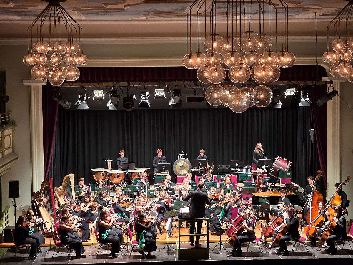 Ein würdiger Festabend: ODEON Jugendsinfonieorchester prägt das 60-jährige Jubiläum des Kulturrings