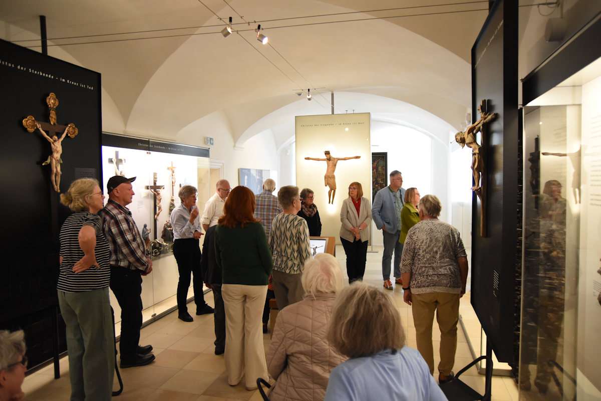 „Wenn es zu Ende geht“: Letzte Führung zum Umgang mit Sterben, Tod und Trauer am 09.10. im Stadtmuseum Kaufbeure