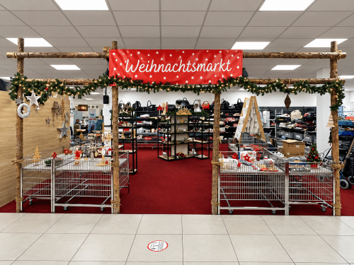 Weihnachtsfreude beginnt schon jetzt – Weihnachtsmarkt im Family Store eröffnet!